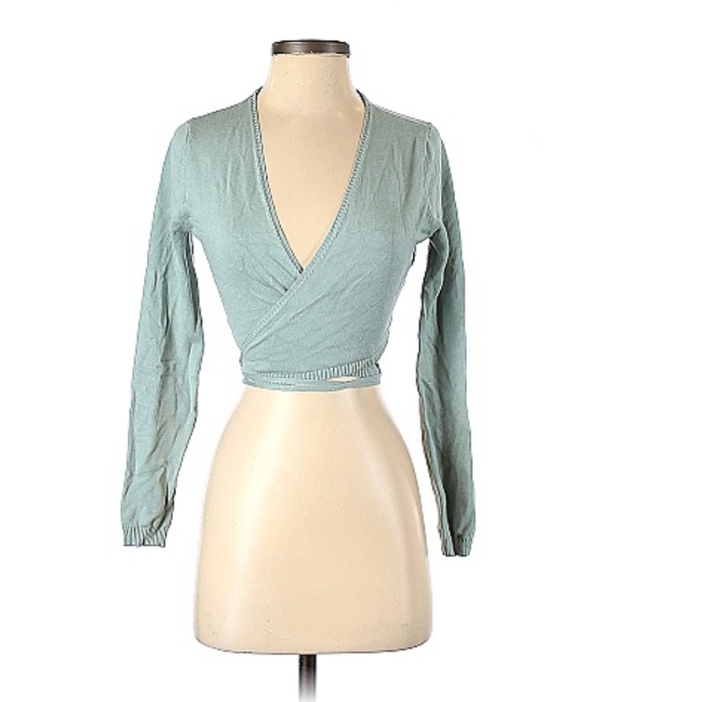 ASTR Long Sleeves Top